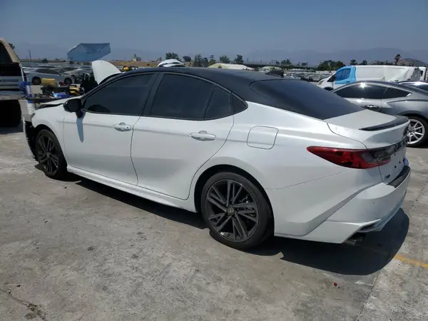 4T1DAACK7SU135212 2025 TOYOTA CAMRY - Image 2