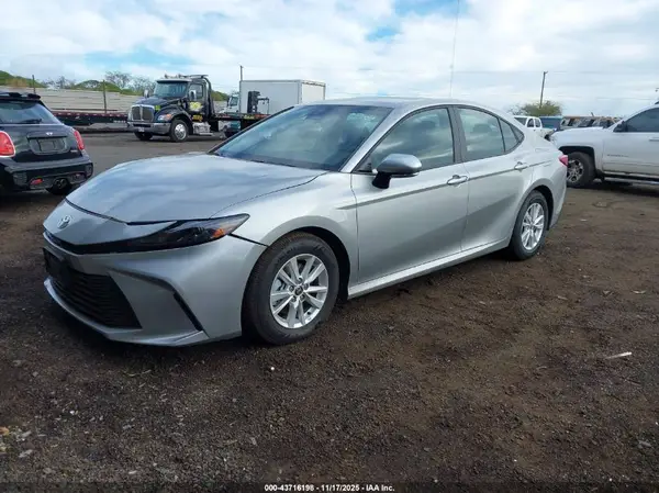 4T1DAACK7SU137882 2025 TOYOTA CAMRY - Image 2