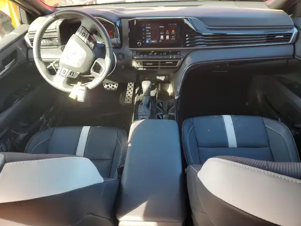 4T1DAACK7SU139275 2025 TOYOTA CAMRY - Image 8