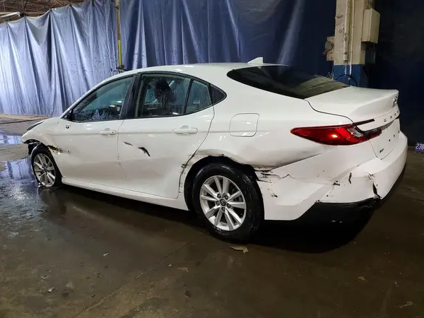 4T1DAACK7SU147389 2025 TOYOTA CAMRY - Image 2