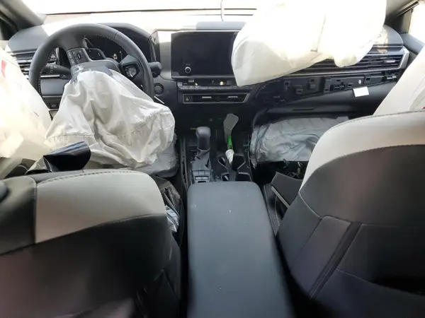 4T1DAACK7SU151006 2025 TOYOTA CAMRY - Image 8