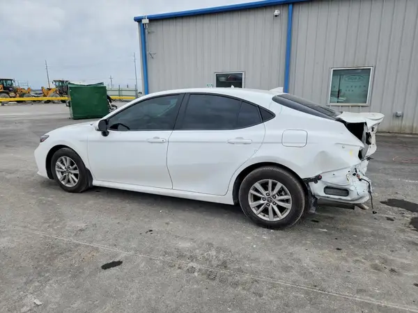4T1DAACK7SU151684 2025 TOYOTA CAMRY - Image 2