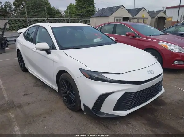 4T1DAACK7SU152544 2025 TOYOTA CAMRY - Image 1