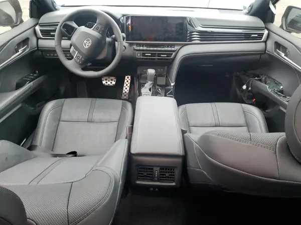 4T1DAACK7SU155976 2025 TOYOTA CAMRY - Image 8