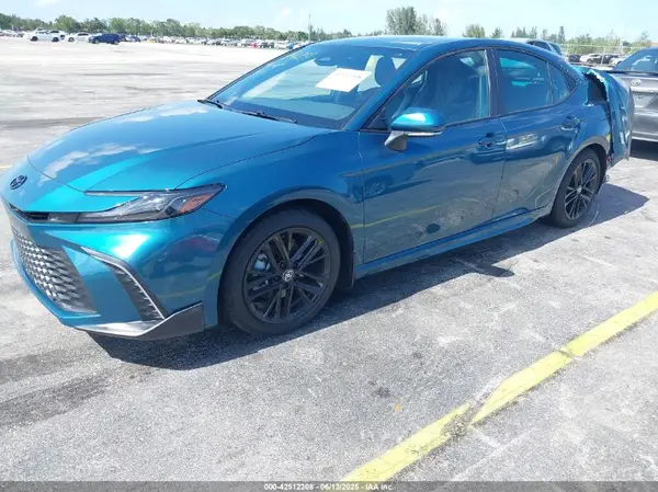 4T1DAACK7SU159431 2025 TOYOTA CAMRY - Image 2