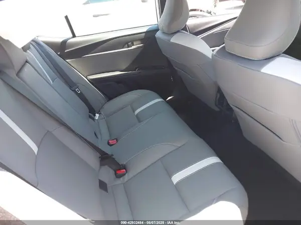 4T1DAACK7SU165407 2025 TOYOTA CAMRY - Image 8