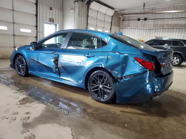 4T1DAACK7SU168078 2025 TOYOTA CAMRY - Image 2
