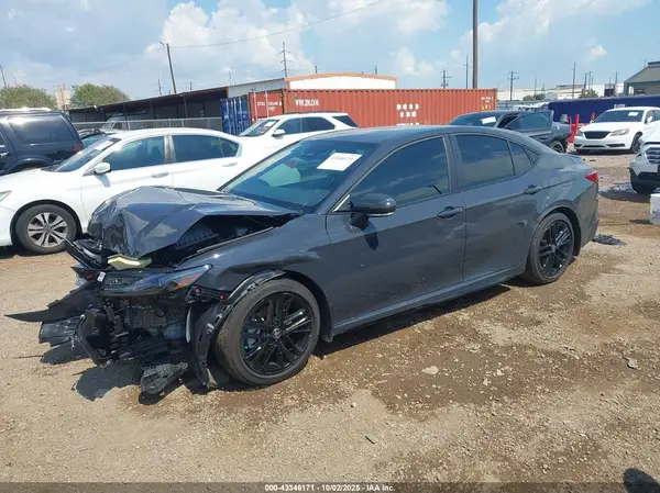 4T1DAACK7SU170932 2025 TOYOTA CAMRY - Image 2