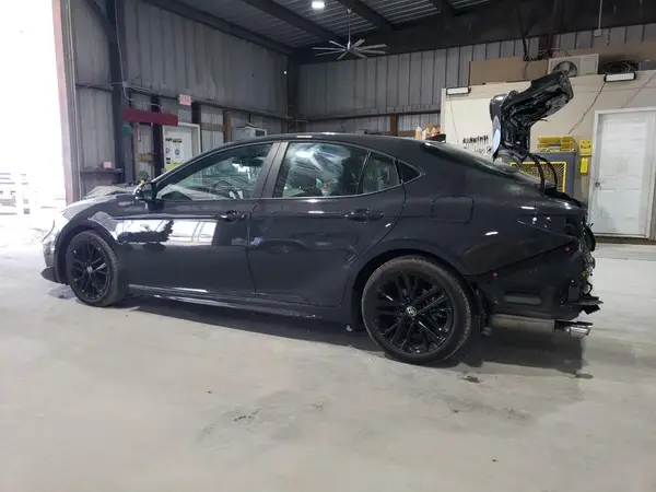 4T1DAACK7SU174401 2025 TOYOTA CAMRY - Image 2