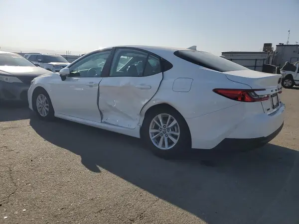 4T1DAACK7SU176603 2025 TOYOTA CAMRY - Image 2