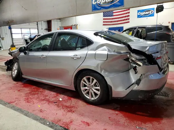4T1DAACK7SU182210 2025 TOYOTA CAMRY - Image 2