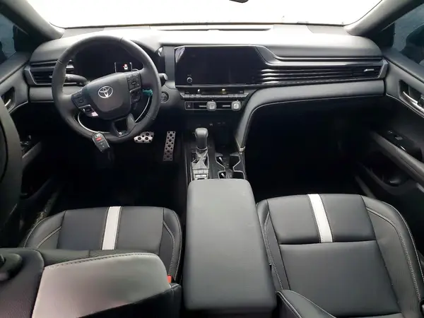 4T1DAACK7SU184779 2025 TOYOTA CAMRY - Image 8