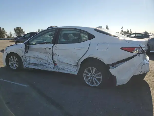 4T1DAACK7SU185608 2025 TOYOTA CAMRY - Image 2