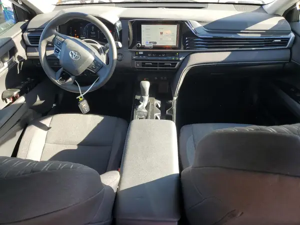 4T1DAACK7SU185608 2025 TOYOTA CAMRY - Image 8