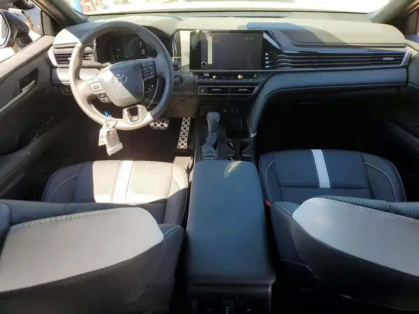 4T1DAACK7SU204173 2025 TOYOTA CAMRY - Image 8