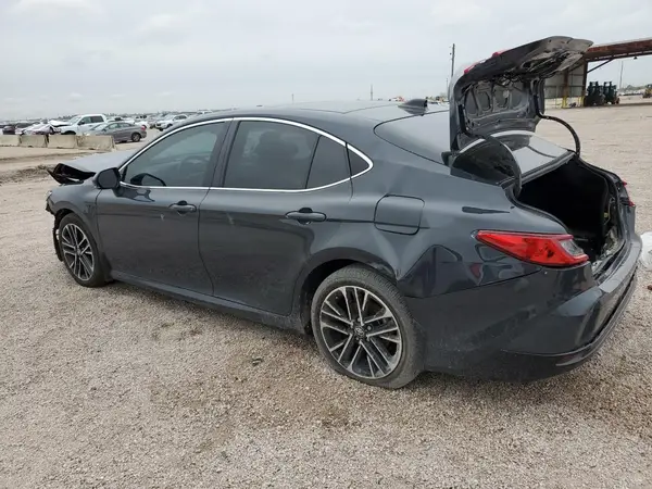 4T1DAACK7SU504134 2025 TOYOTA CAMRY - Image 2