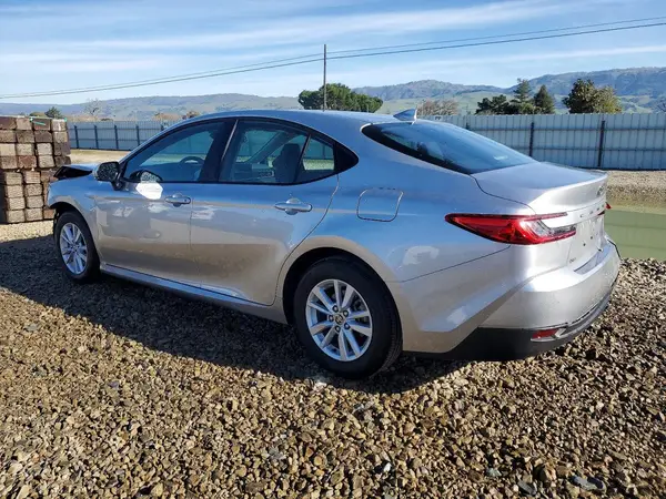 4T1DAACK7SU504635 2025 TOYOTA CAMRY - Image 2