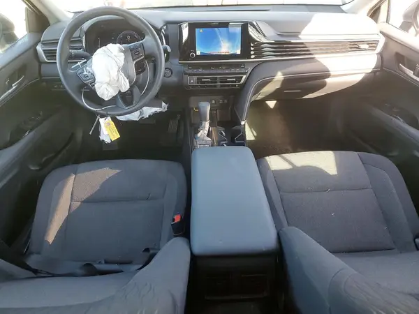 4T1DAACK7SU504635 2025 TOYOTA CAMRY - Image 8