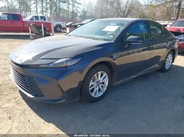 4T1DAACK7SU504795 2025 TOYOTA CAMRY - Image 2
