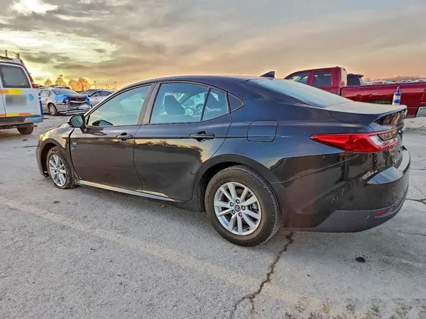 4T1DAACK7SU507499 2025 TOYOTA CAMRY - Image 2