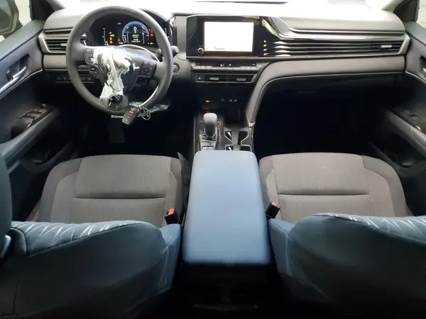 4T1DAACK7SU510192 2025 TOYOTA CAMRY - Image 8