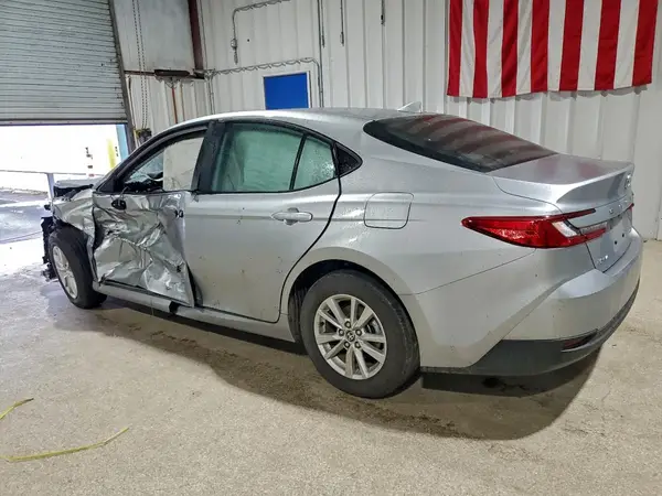 4T1DAACK7SU510340 2025 TOYOTA CAMRY - Image 2