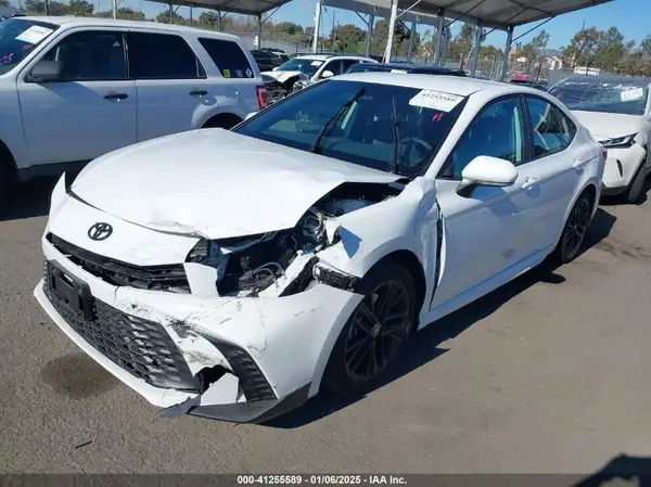 4T1DAACK7SU512041 2025 TOYOTA CAMRY - Image 2