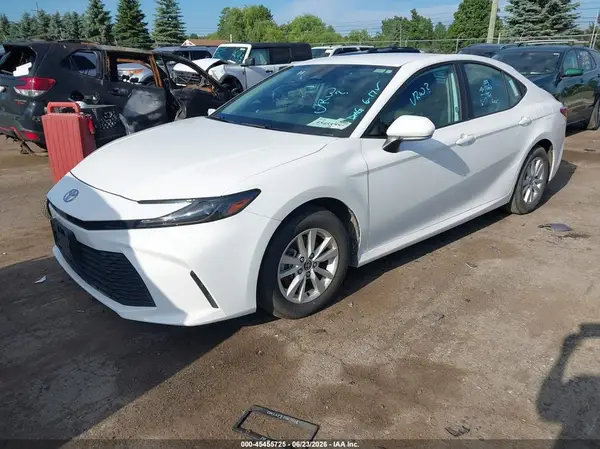 4T1DAACK7SU512864 2025 TOYOTA CAMRY - Image 2