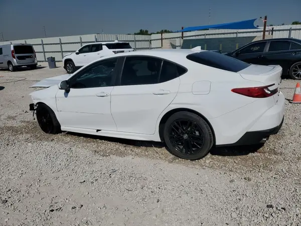4T1DAACK7SU518471 2025 TOYOTA CAMRY - Image 2