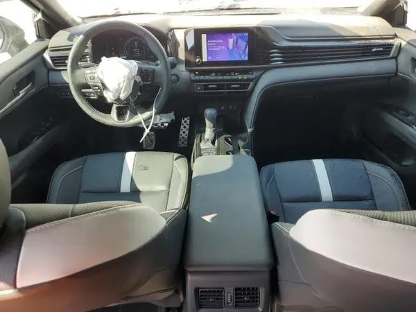 4T1DAACK7SU518471 2025 TOYOTA CAMRY - Image 8
