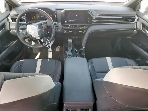 4T1DAACK7SU521189 2025 TOYOTA CAMRY - Image 8