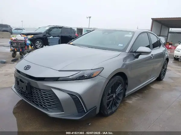 4T1DAACK7SU527011 2025 TOYOTA CAMRY - Image 2