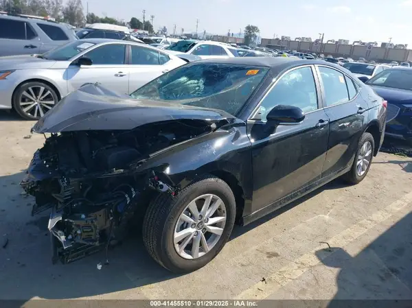4T1DAACK7SU533701 2025 TOYOTA CAMRY - Image 2