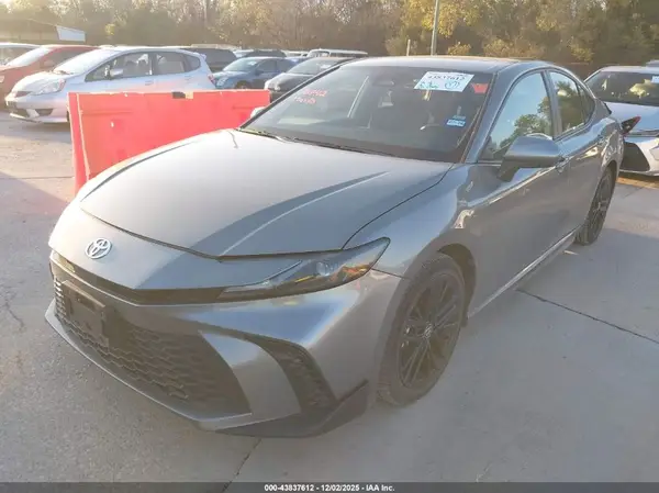 4T1DAACK7SU535786 2025 TOYOTA CAMRY - Image 2