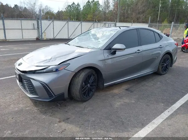 4T1DAACK7SU539515 2025 TOYOTA CAMRY - Image 2