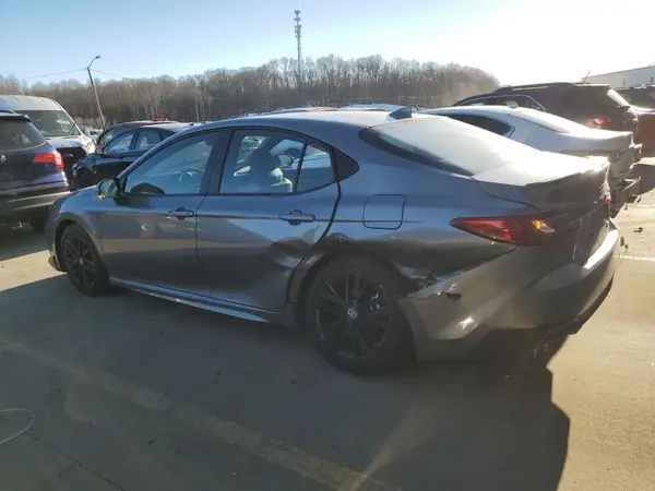 4T1DAACK7SU544424 2025 TOYOTA CAMRY - Image 2