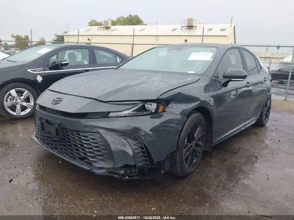 4T1DAACK7SU556251 2025 TOYOTA CAMRY - Image 2