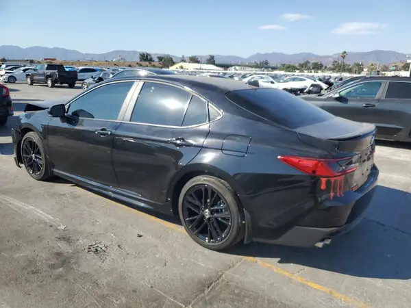 4T1DAACK7SU556587 2025 TOYOTA CAMRY - Image 2