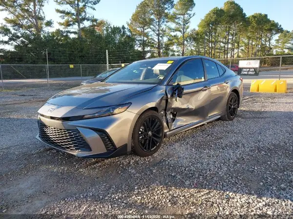 4T1DAACK7SU565029 2025 TOYOTA CAMRY - Image 2