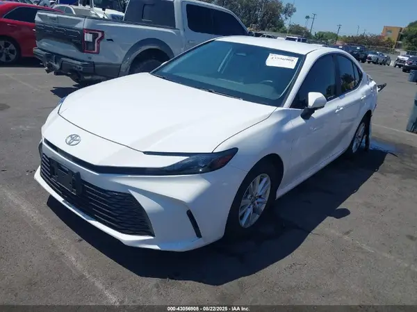 4T1DAACK7SU568044 2025 TOYOTA CAMRY - Image 2