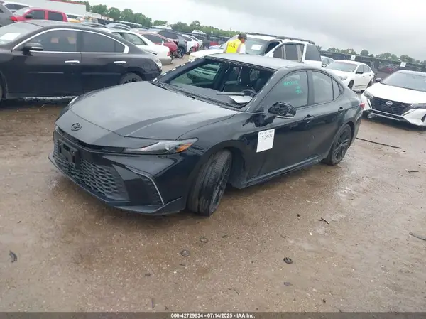 4T1DAACK7SU570764 2025 TOYOTA CAMRY - Image 2