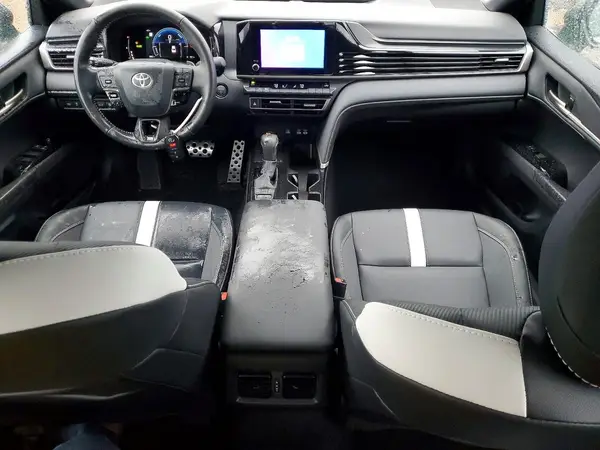 4T1DAACK7SU574975 2025 TOYOTA CAMRY - Image 8