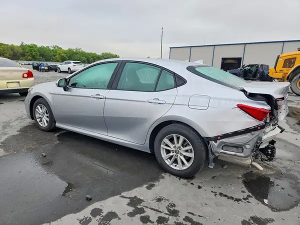 4T1DAACK7SU579240 2025 TOYOTA CAMRY - Image 2