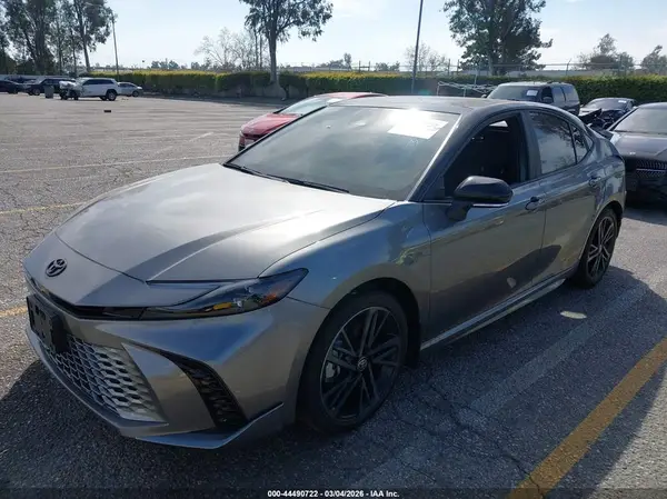 4T1DAACK7SU584471 2025 TOYOTA CAMRY - Image 2