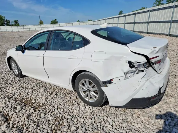 4T1DAACK7SU587967 2025 TOYOTA CAMRY - Image 2