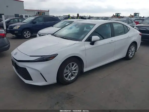 4T1DAACK7SU592344 2025 TOYOTA CAMRY - Image 2
