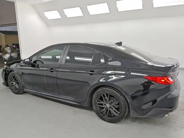 4T1DAACK7SU593302 2025 TOYOTA CAMRY - Image 2
