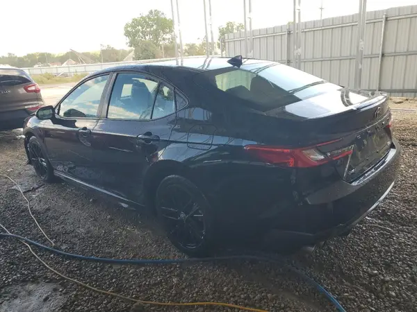 4T1DAACK7SU598936 2025 TOYOTA CAMRY - Image 2