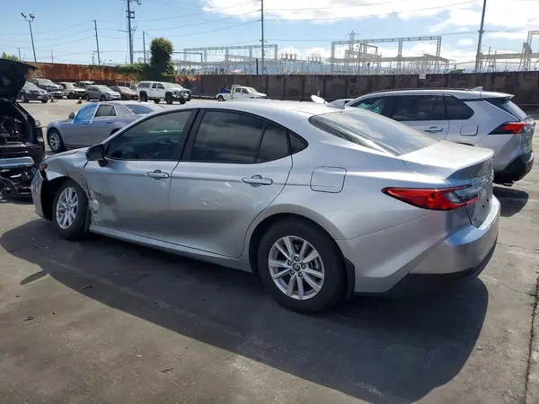 4T1DAACK7SU601236 2025 TOYOTA CAMRY - Image 2