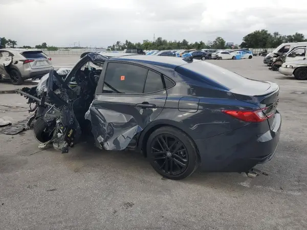 4T1DAACK7SU606498 2025 TOYOTA CAMRY - Image 2